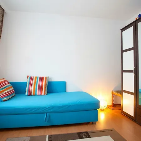 Homely Near Exhibition Center Apartment Hannover